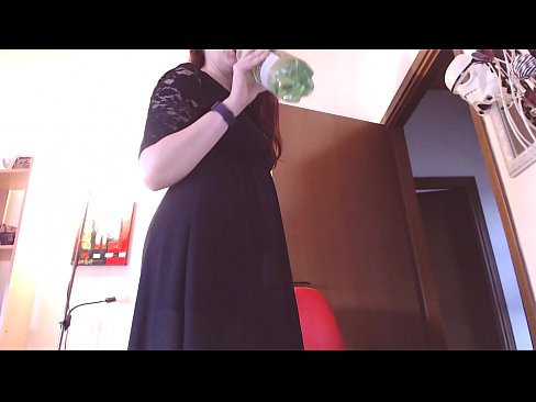 ❤️ Pakļāvīga verdzene, kurai patīk netīras un sulīgas biksītes, ir spiesta masturbēt pēc šī video noskatīšanās! ❤❌ Porno pie lv.teatroporno.ru ❌❤